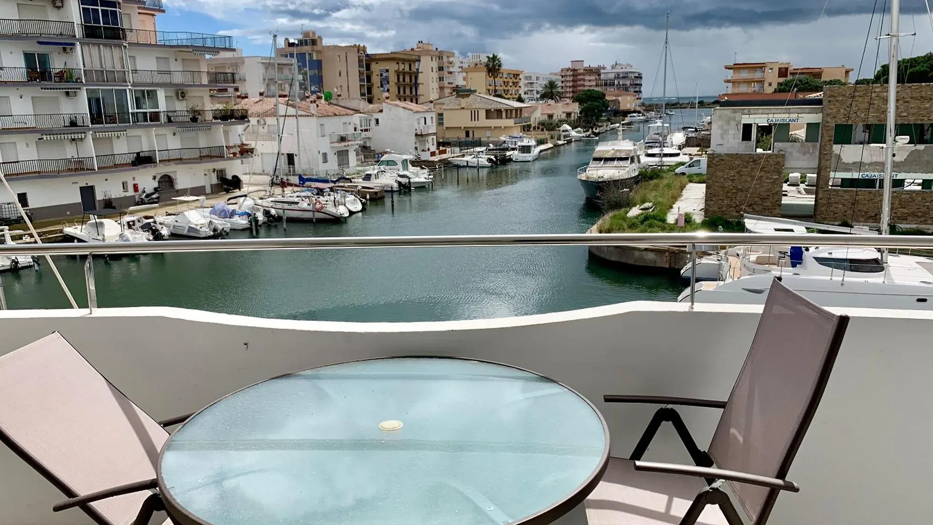 Apartamento Con Piscina - Magnificas Vistas A Canal - Aire Acondicionado B Rosas