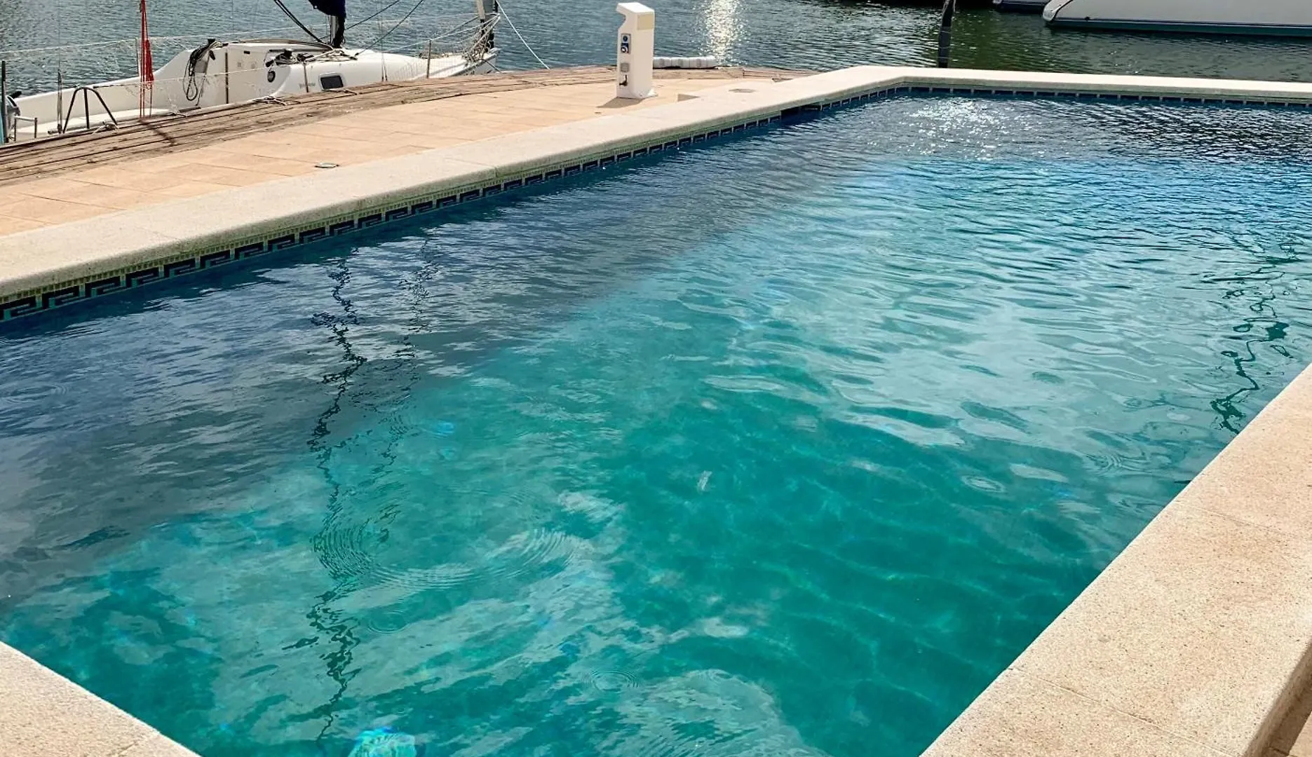 Διαμέρισμα Apartamento Con Piscina - Magnificas Vistas A Canal - Aire Acondicionado B Ρόζες Ισπανία
